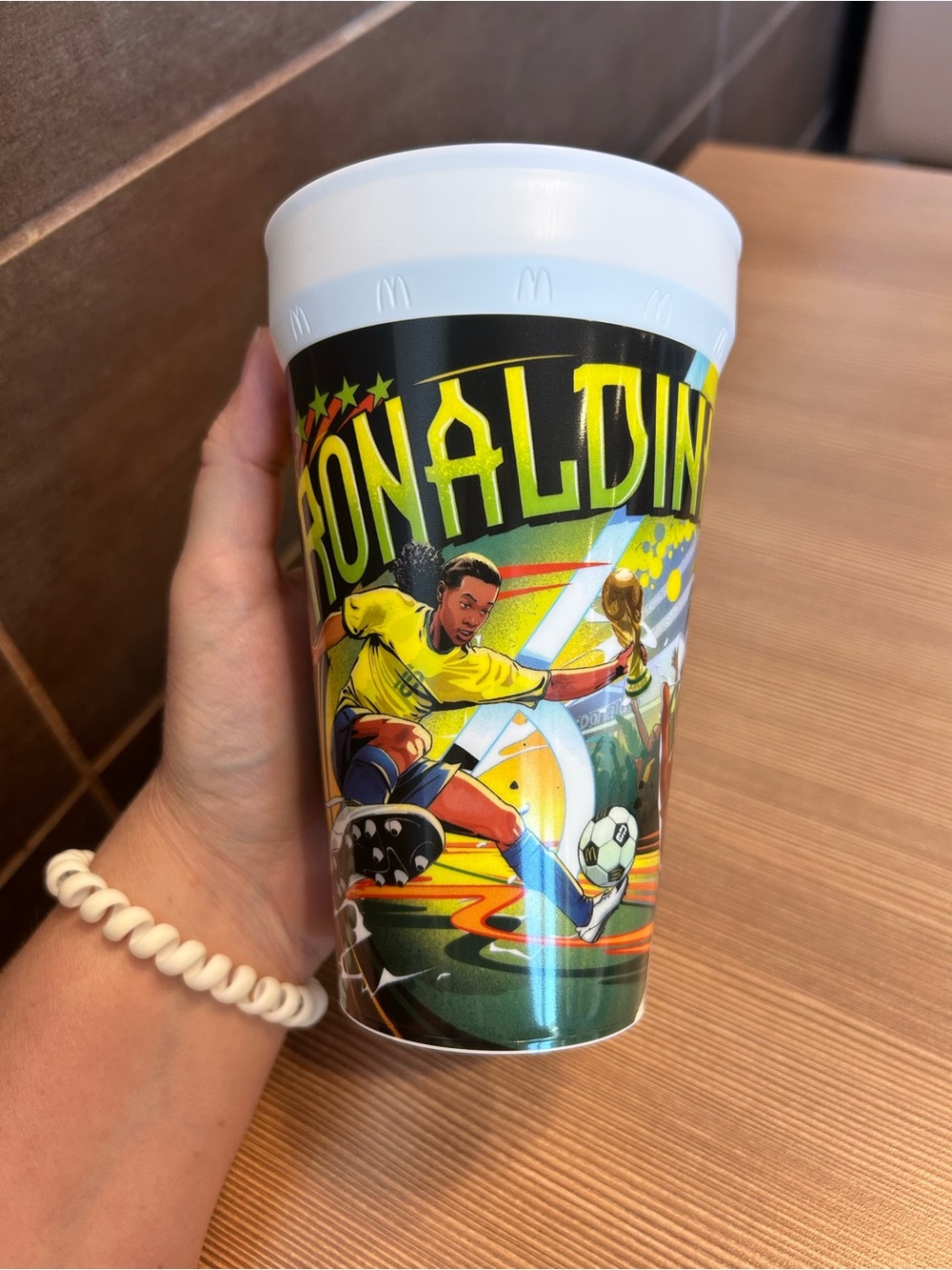 McDonald's Ronaldinho Soccer Graphic Cup - FIFA